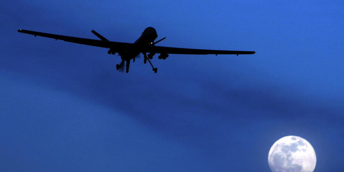 Jeremy Scahill : “Les drones et la surveillance de masse marchent main dans la main” (Télérama)