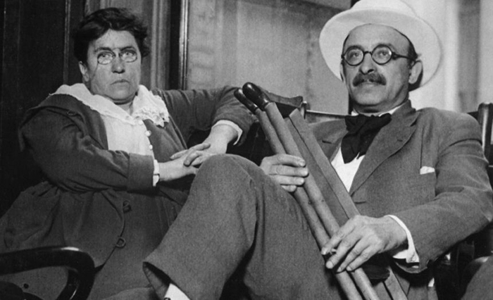 Portrait photo d'Emma Goldman et Alexander Berkman.