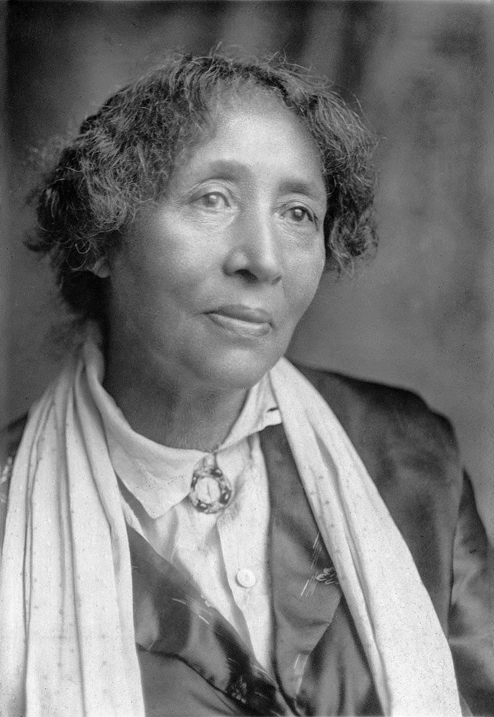 photo auteurLucy Parsons