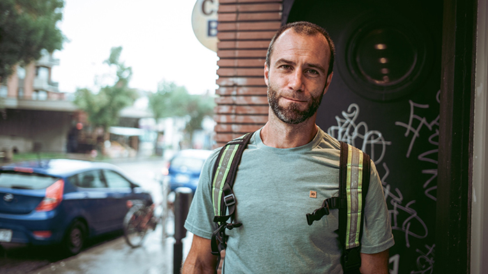 Portrait photo de Simon Paré-Poupart.